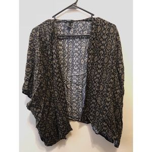 Abstract print kimono